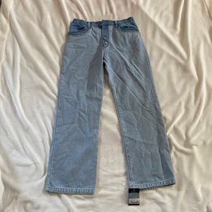 Unworn High waisted , 5-button style, and Functional pocket Storets jeans